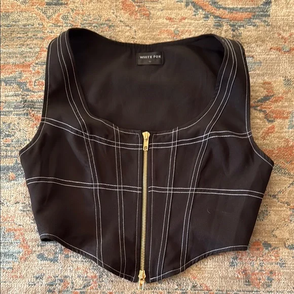 White Fox Black Fitted Top with White Stitching and Gold Zipper - Picture 3 of 4
